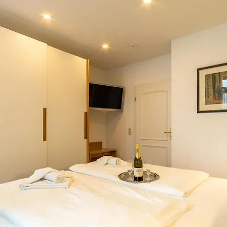 Вилла 13 Eden *